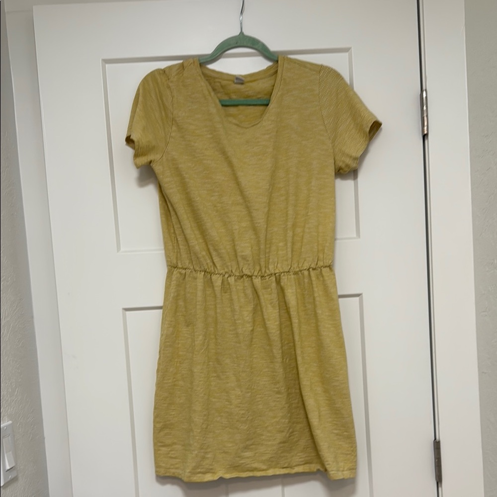 Yellow Dress